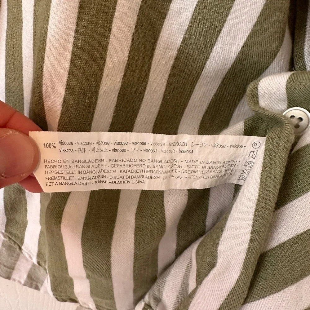 Bershka Casual Button Down Shirt - Picture 4 of 4